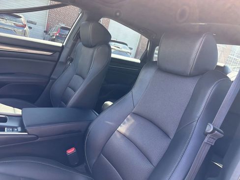 Certified 2022 Honda Accord Sport image 10