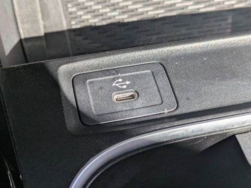 Used 2025 Mercedes-Benz CLA 250 4MATIC image 18