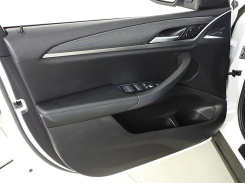 Used 2022 BMW X4 xDrive30i w/ Parking Assistance Package image 11