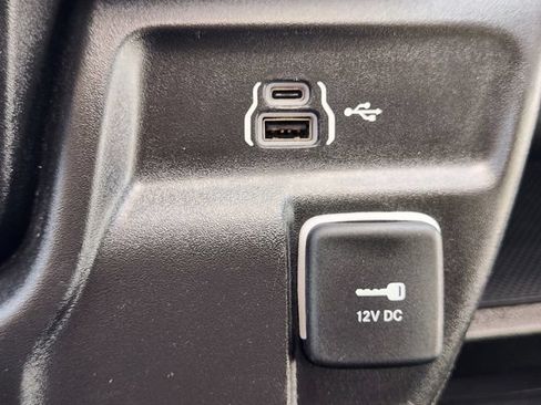 Used 2026 RAM ProMaster 2500 w/ Convenience Group FWD image 22