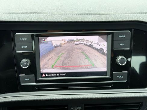 Used 2023 Volkswagen Jetta S FWD image 15