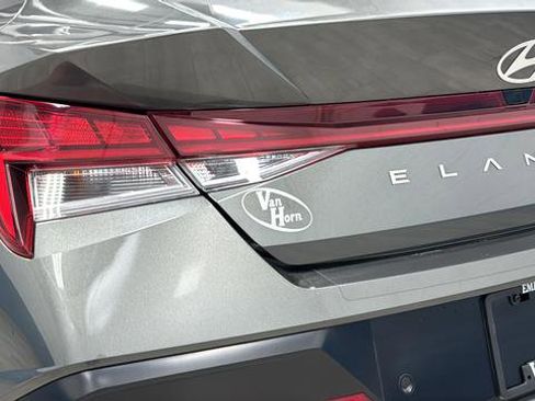 Used 2024 Hyundai Elantra Limited FWD image 37