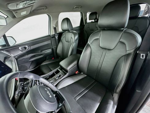 Certified 2024 Kia Sorento S AWD/4WD image 20