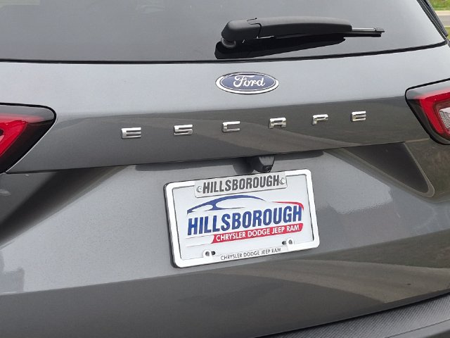Used 2025 Ford Escape ST-Line FWD image 22