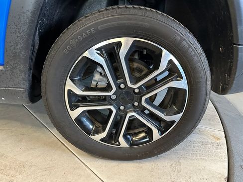 Used 2024 Jeep Compass Limited AWD/4WD image 23
