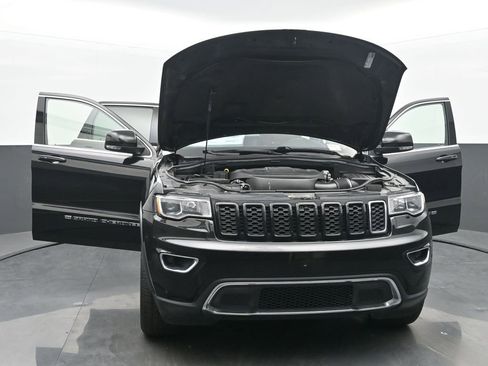 Used 2022 Jeep Grand Cherokee Limited image 25