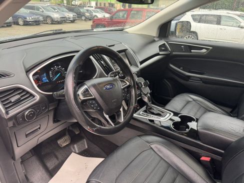 Used 2015 Ford Edge SEL w/ Equipment Group 201A AWD/4WD image 10