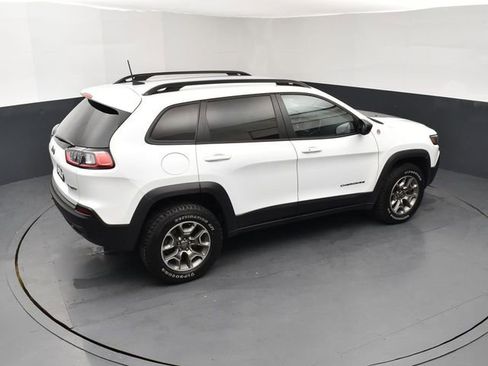 Used 2022 Jeep Cherokee Trailhawk w/ Sound & Nav Group AWD/4WD image 18