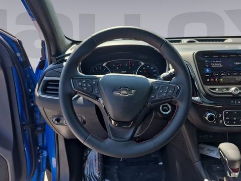 Certified 2024 Chevrolet Equinox RS AWD/4WD image 13