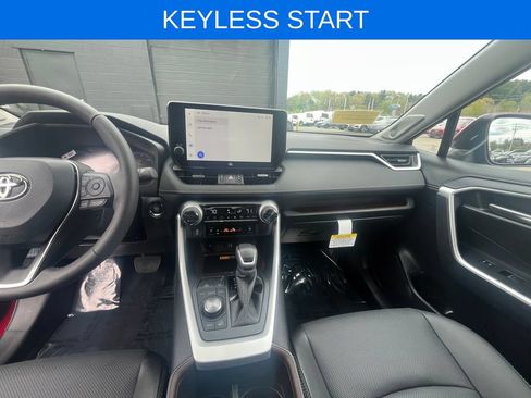 Used 2025 Toyota RAV4 Limited w/ Advanced Technology Package AWD/4WD image 7