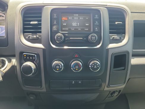 Used 2018 RAM 1500 Express w/ Express Value Package RWD image 28