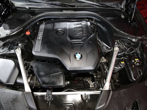 Used 2020 BMW 530i RWD image 25