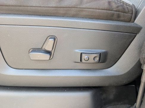 Used 2024 RAM 2500 Big Horn image 15