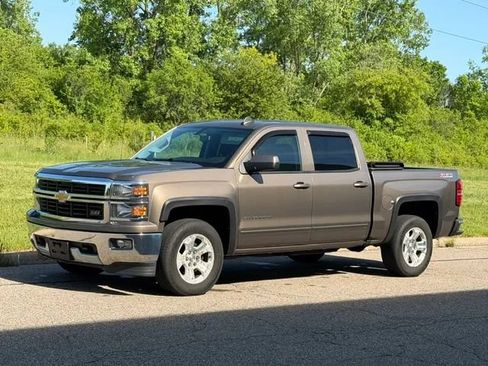Used 2015 Chevrolet Silverado 1500 LT w/ All Star Edition AWD/4WD image 5
