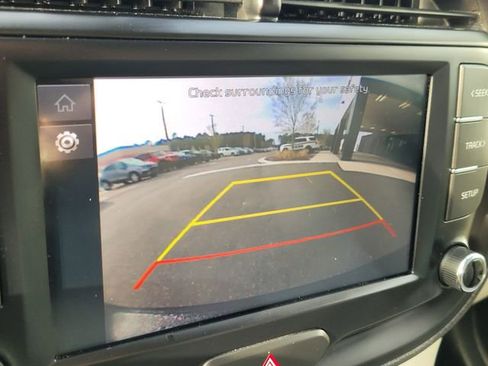 Used 2023 Kia Soul LX image 25