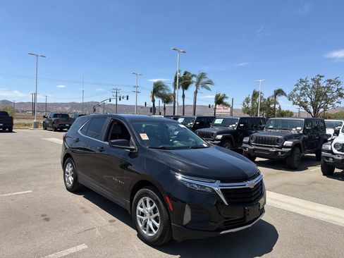 Used 2023 Chevrolet Equinox LT w/ LPO, Floor Liner Package FWD image 2
