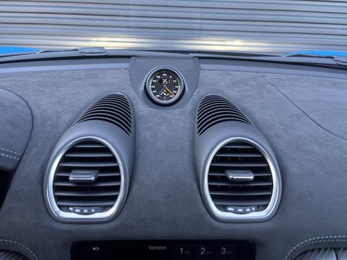 Certified 2024 Porsche 718 Cayman GT4 RS image 21