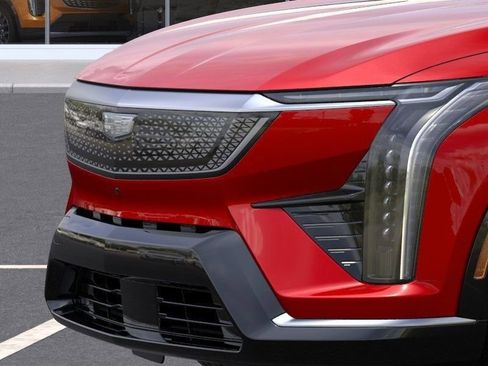 New 2025 Cadillac Optiq Sport 1 image 15