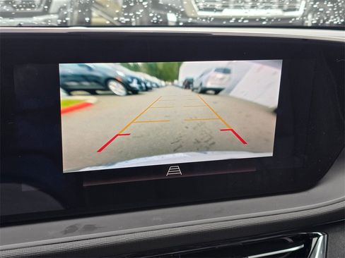 Used 2025 Buick Envista Avenir image 64