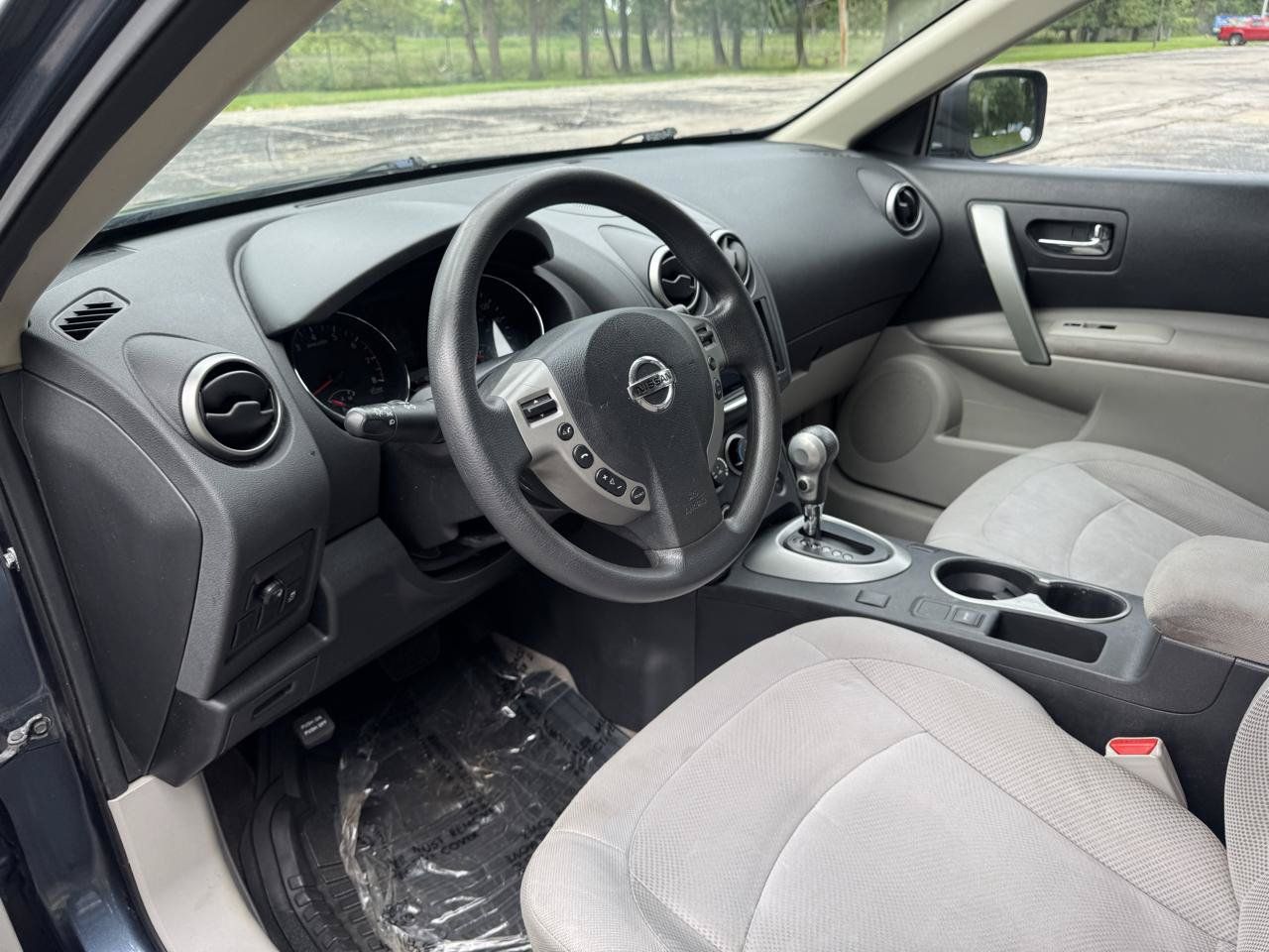 Used 2015 Nissan Rogue S w/ Convenience Package FWD image 24