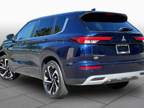 Used 2025 Mitsubishi Outlander SE AWD/4WD image 12