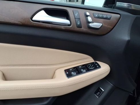 Used 2019 Mercedes-Benz GLS 450 4MATIC image 15