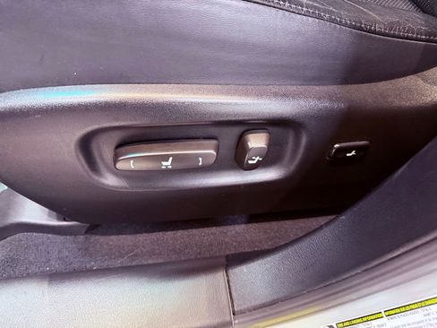 Used 2010 Lexus RX 350 350 NAV/CLEAN CARFAX/ALL RECOR image 21