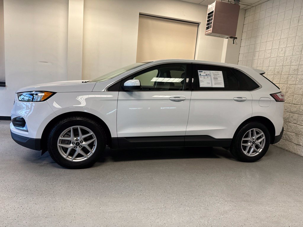 Used 2024 Ford Edge SEL AWD/4WD image 39