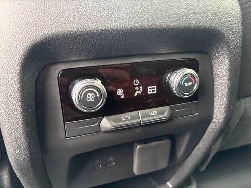 New 2026 GMC Acadia Elevation image 38