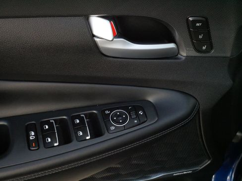 Used 2023 Hyundai Santa Fe Limited FWD image 19