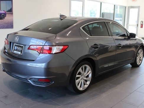 Used 2018 Acura ILX FWD image 18