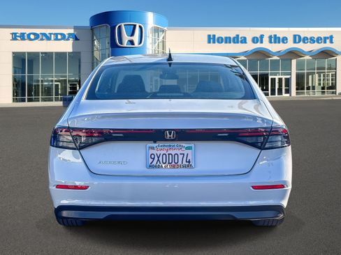 Certified 2025 Honda Accord SE image 6
