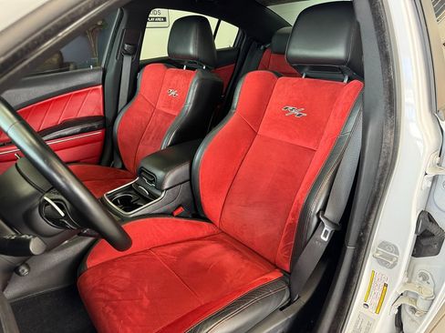 Used 2015 Dodge Charger R/T image 17