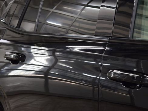 Used 2022 Cadillac Escalade Sport Platinum image 17