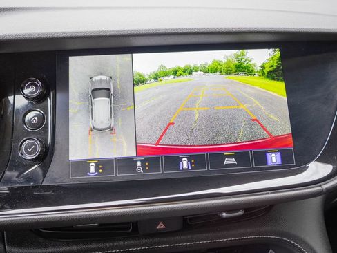 Certified 2023 Buick Envision Avenir AWD/4WD image 20