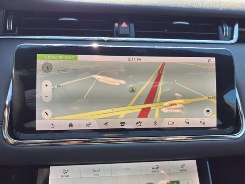 Used 2020 Land Rover Range Rover Evoque R-Dynamic SE image 10