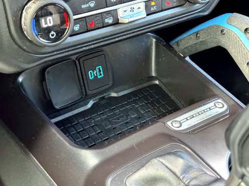 Certified 2024 Ford Bronco Wildtrak AWD/4WD image 25