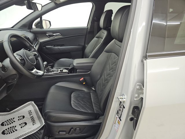 Used 2025 Kia Sportage X-Line AWD/4WD image 2