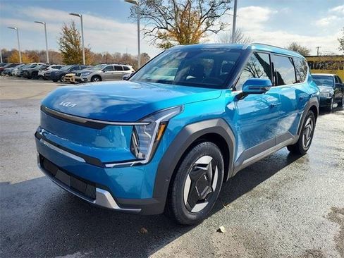 New 2026 Kia EV9 Wind image 8