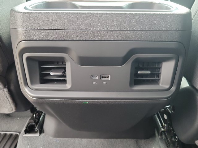 New 2026 Chevrolet Silverado 1500 RST w/ Z71 Off-Road Package AWD/4WD image 12
