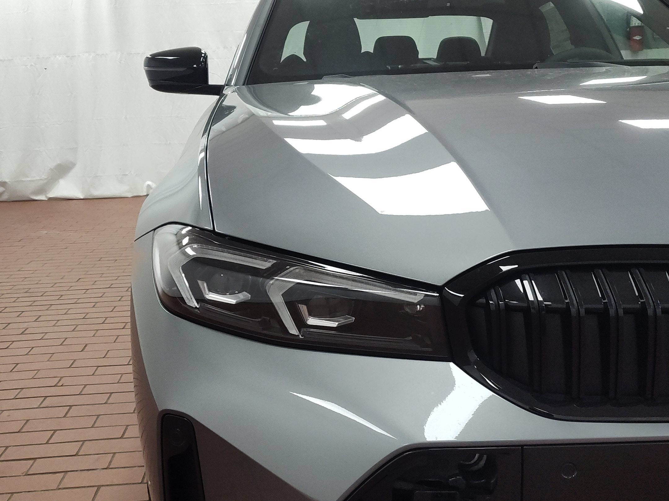 Used 2026 BMW 330i xDrive Sedan w/ M Sport Package AWD/4WD image 9