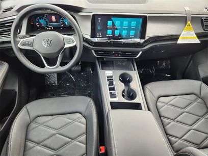 New 2025 Volkswagen Atlas Cross Sport SE