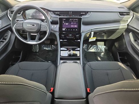 New 2026 Jeep Grand Cherokee Laredo X image 17