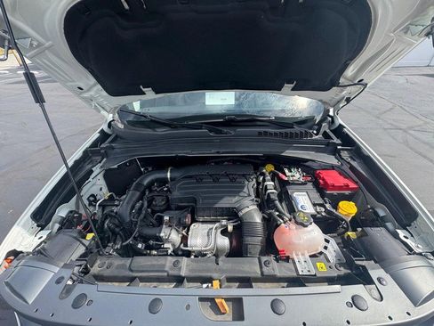 Used 2022 Jeep Renegade Limited w/ Sun, Sound & Wheels Group image 8