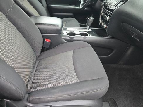 Used 2019 Nissan Pathfinder SV image 21