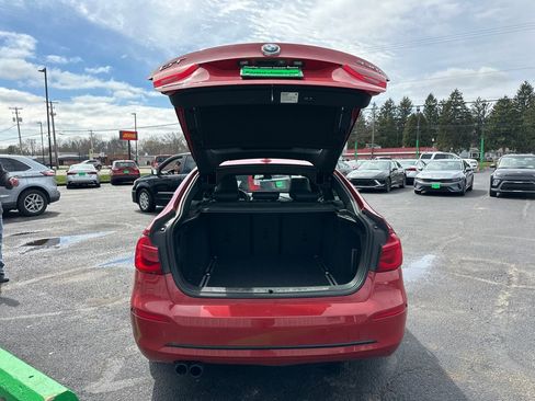 Used 2018 BMW 330i Gran Turismo xDrive image 17