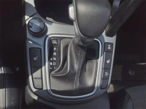 Used 2021 Kia Seltos S image 21