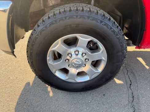 Used 2018 RAM 2500 Big Horn AWD/4WD image 13