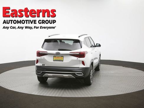 Used 2021 Kia Seltos S AWD/4WD image 37