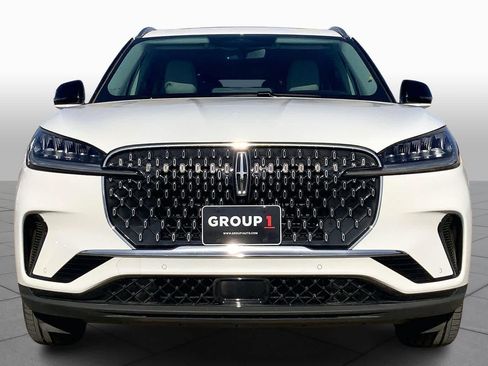 New 2026 Lincoln Aviator Reserve image 3